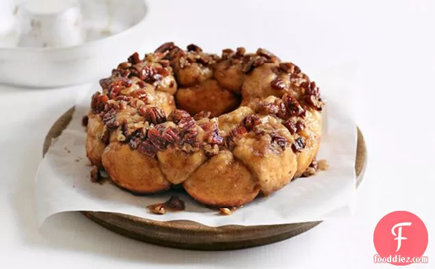 Pull-Apart Maple Pecan Sticky Buns