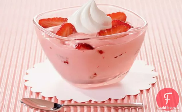 JELL-OÂ® Strawberry Mousse Cups