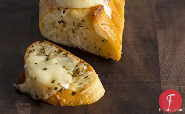 Garlic Cheesy Bread
