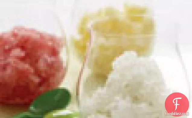 ताजा फल बर्फ तिकड़ी: चूना, तरबूज और अनानास