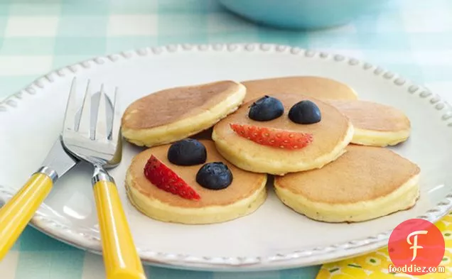 Silver Dollar Sour Cream Pancakes