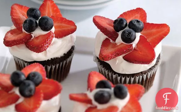 Berry Patriotic Cupcakes