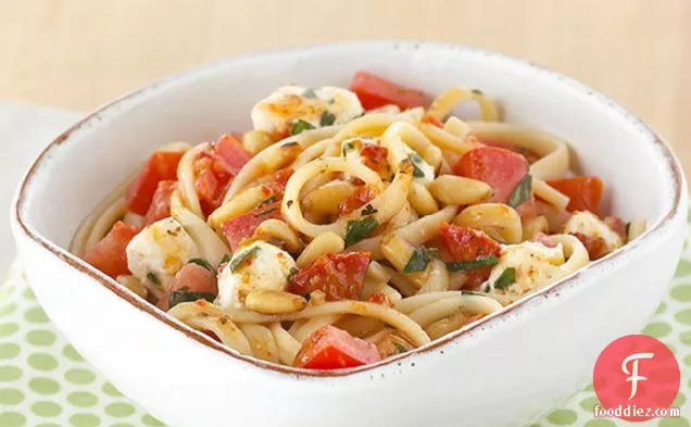 Creamy Basil & Tomato Pasta