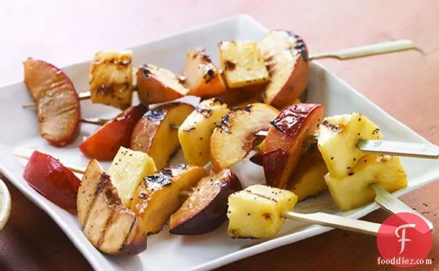 Grilled Fruit Kabobs with Creamy Honey Sauce