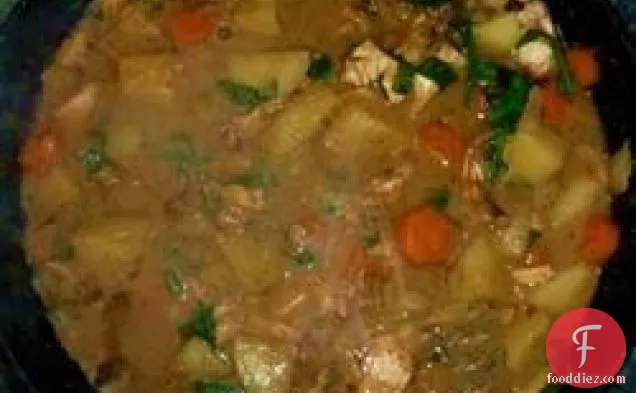 पश्चिम अफ्रीकी चिकन स्टू