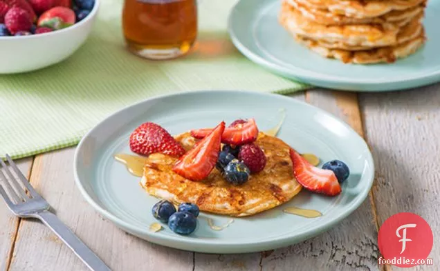 Apple, Berries and Cheese Pancakes