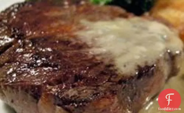 Steaks With Roquefort Sauce