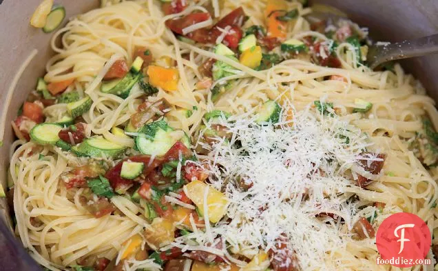 Linguine with Tomatoes, Baby Zucchini and Herbs