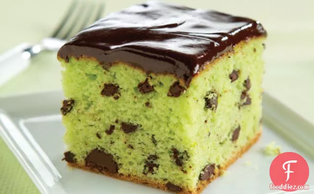 मिंट-चॉकलेट पुडिंग केक