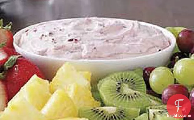 ताजा फल के लिए उत्सव क्रैनबेरी डुबकी