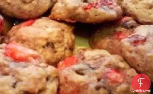 Fresh Strawberry-Oatmeal Cookies