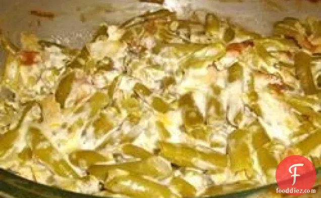 पनीर और बेकन के साथ हरी बीन्स