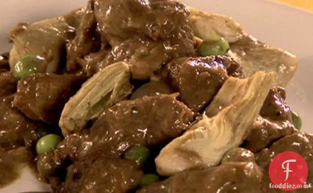 Beef Tips and Artichokes with Merlot and Black Pepper Gravy