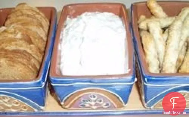 लहसुन ककड़ी डुबकी