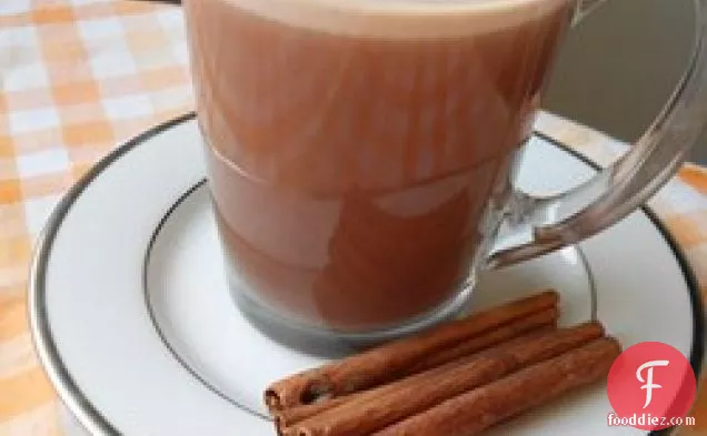 भारतीय चाय हॉट चॉकलेट