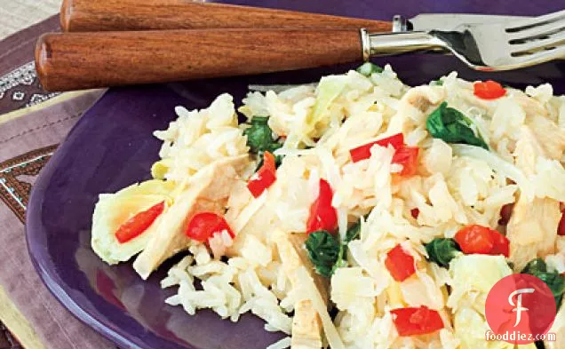 पालक और आर्टिचोक के साथ नींबू चिकन और चमेली चावल