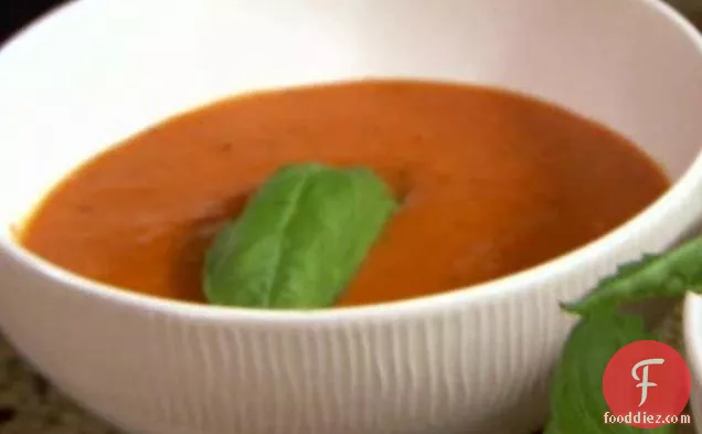 Creamy Tomato and Roasted Pepper Soup