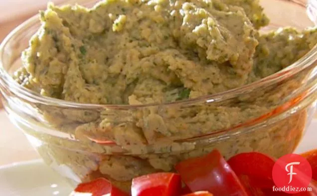 हरी जड़ी बूटी Hummus