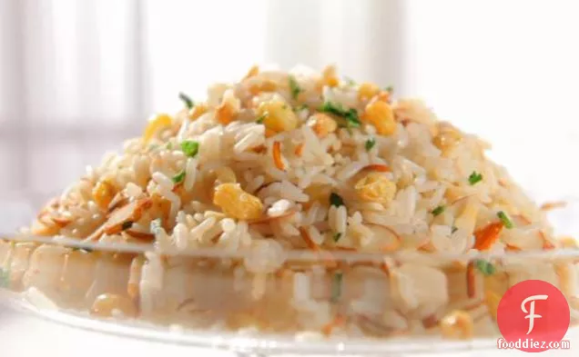 Chardonnay Rice with Golden Raisins