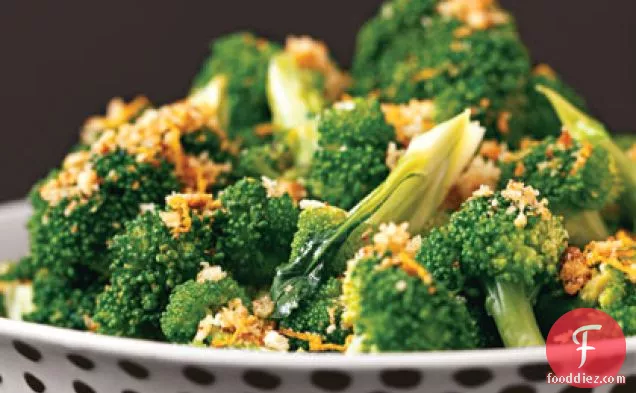 Broccoli with Lemon Crumbs