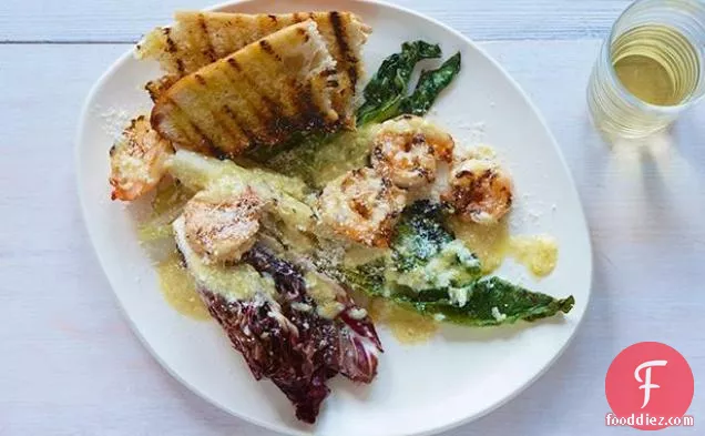 पीले मिसो के साथ ग्रील्ड सीज़र सलाद