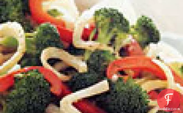 Broccoli with Fennel and Red Bell Pepper