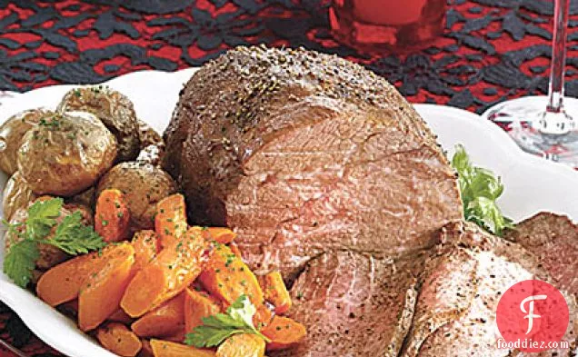 Sirloin Tip Roast with Carrots and Baby Red Potatoes