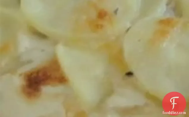बावर्ची जॉन Truffled आलू Gratin