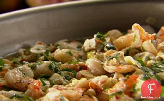 Shrimp with Toasted Garlic: Camerones De Ajo