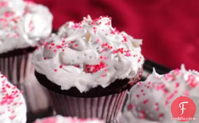 Red Velvet Cupcakes with Fluffy Meringue Icing
