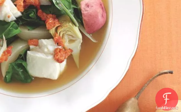 रूइल के साथ सब्जी मछली का सूप