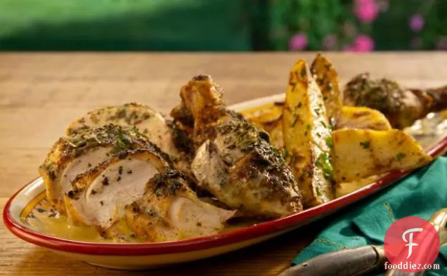 ग्रील्ड स्टेक फ्राइज़ के साथ कॉर्नेल चिकन