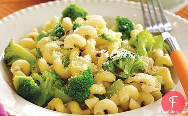 Spicy Cavatelli with Broccoli