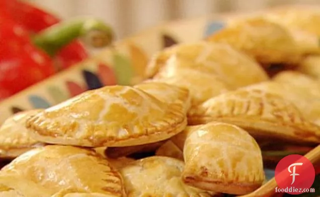 चिकन Empanadas