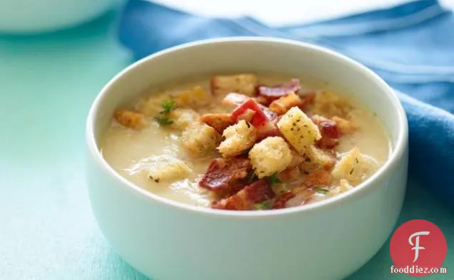 Cold Cauliflower Soup with Bacon and Croutons