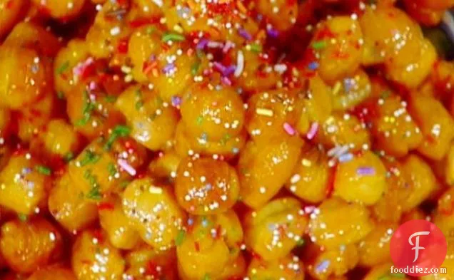 Honey Drenched Christmas Fritters: Struffoli