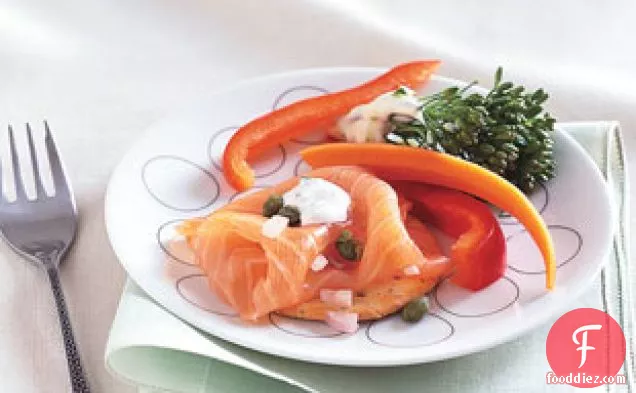 Smoked Salmon Platter With Dill Sour Cream