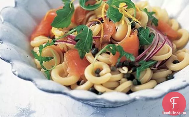 Smoked Salmon Pasta With Rocket, Red Onion & Capers