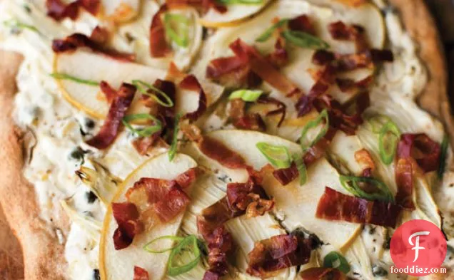 Spelt Crust Pizza With Fennel, Prosciutto, And Apples