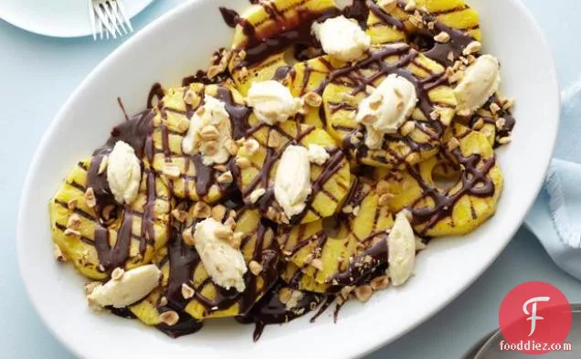 Grilled Pineapple with Nutella