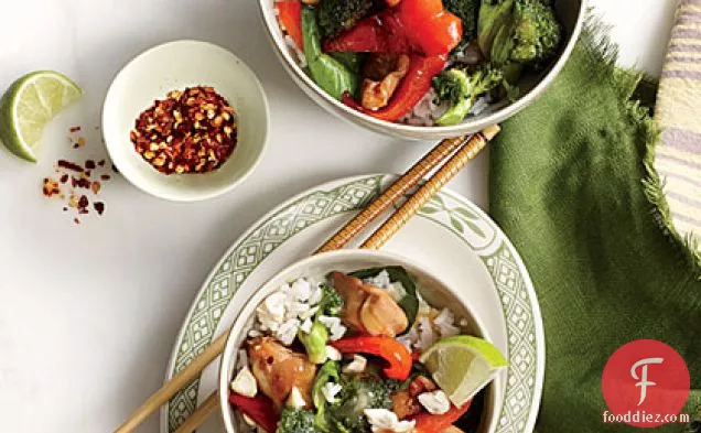 Chicken and Basil Rice Bowl with Cashews