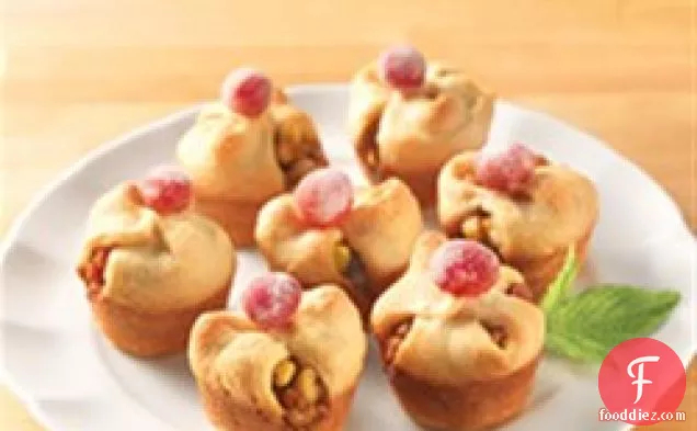 Baked Brie Bites With Sugared Cranberries