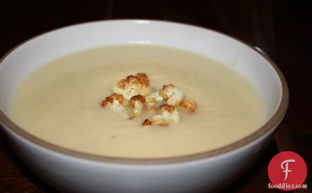Cauliflower And Roasted Garlic Soup