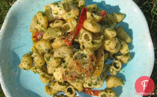 Pasta With Cauliflower, Peppers, And Walnut Pesto