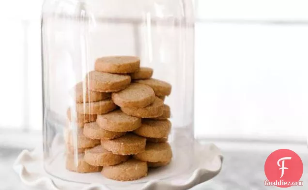 Cardamom-Semolina Shortbread Cookies
