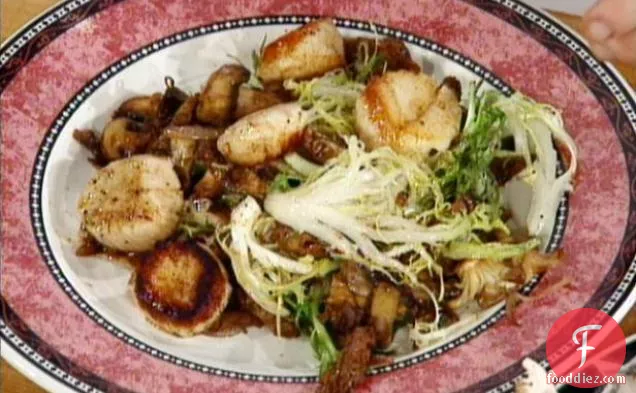 Sauteed Scallops with Wild Mushrooms and Frisee