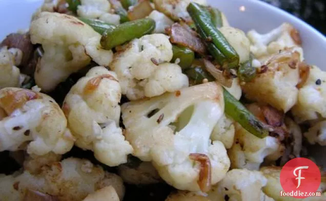 Dinner Tonight: Cauliflower with Green Beans and Ginger
