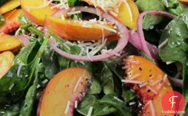 Peach Salad with Raspberry Vinaigrette