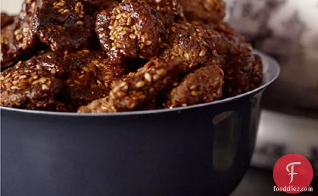 Sweet-and-Spicy Sesame Walnuts