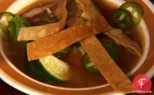 मैक्सिकन Tortilla चिकन सूप